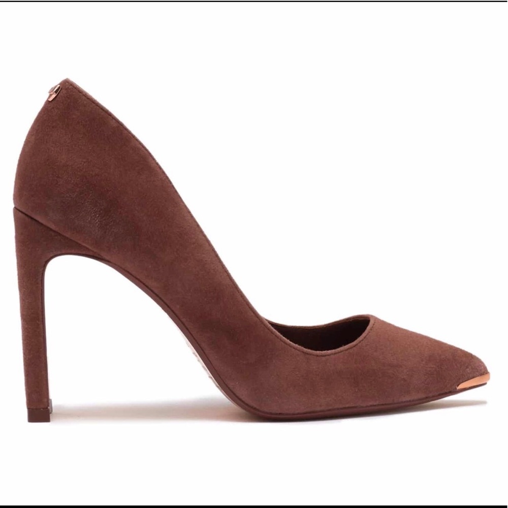 Shoes - Picture 3 of 3